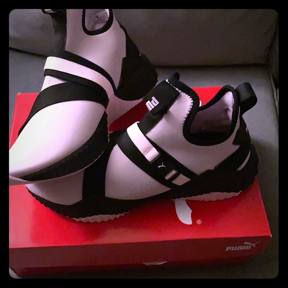 Puma Defy Mid Street